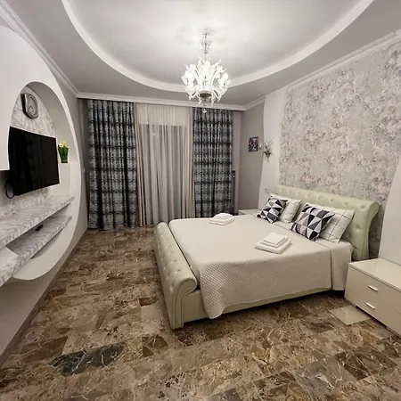 Stefany House דירה *